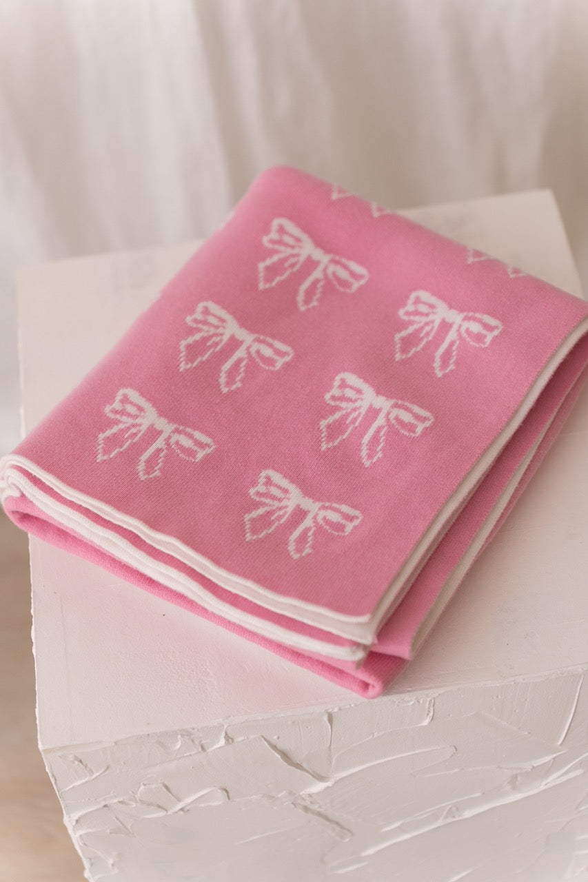 SIGNATURE BOW BLANKET